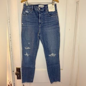 NWT Abercrombie Curve Love Super Skinny Ankle High Rise Sz 29